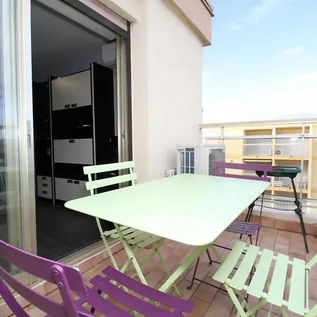 Spacieux T2 A Balaruc-les-bains, Cuisine Separee, Climatisation, Wifi, Proche Thermes - Fr-1-553-51 * بالاروك ليه بان